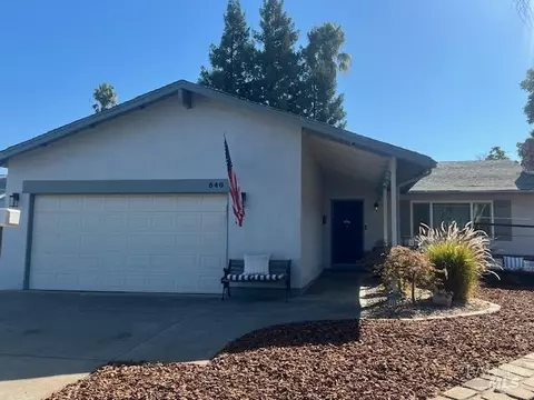 540 Glenside Dr, Dixon, CA 95620