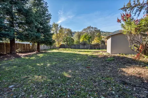 Exterior - 409 Luce Ave, Ukiah, CA 95482 photo 2 of 11