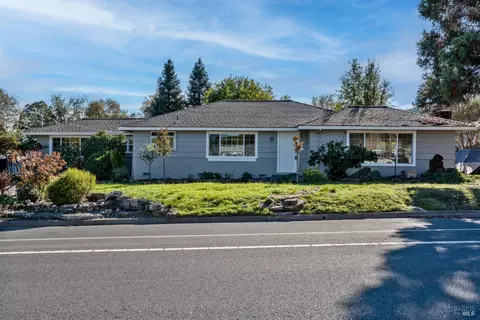 Exterior - 409 Luce Ave, Ukiah, CA 95482 photo 6 of 11