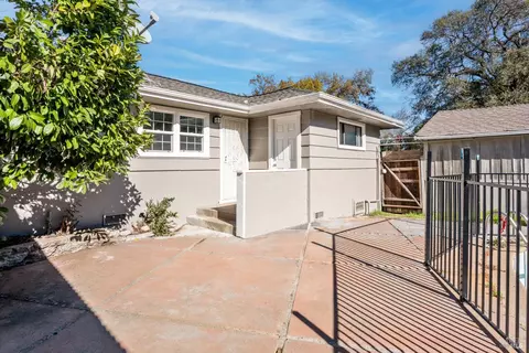 Exterior - 409 Luce Ave, Ukiah, CA 95482 photo 8 of 11