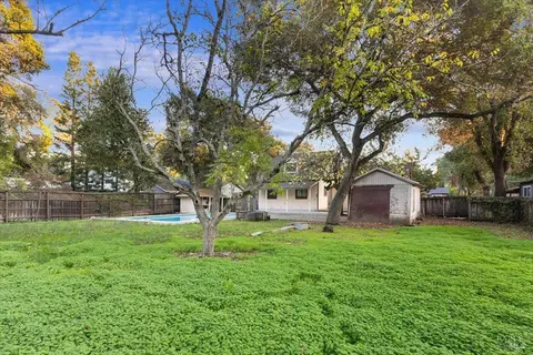 405 Walnut Ave, Sonoma, CA 95476 photo 31