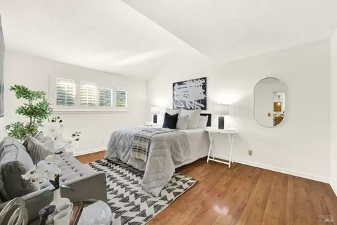 Bedroom - 1355 W H St, Dixon, CA 95620 photo 1 of 6