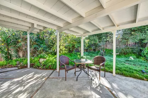 Exterior - 1355 W H St, Dixon, CA 95620 photo 5 of 16