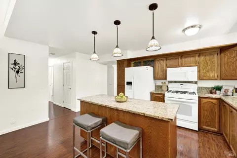 Kitchen - 1355 W H St, Dixon, CA 95620 photo 4 of 4