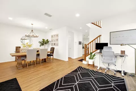 Dining - 741 Greentree Cir, Fairfield, CA 94534 photo 1 of 7