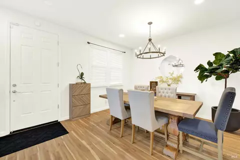 Dining - 741 Greentree Cir, Fairfield, CA 94534 photo 3 of 7