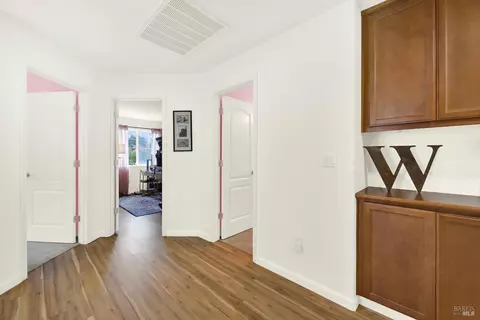 Entry Way - 741 Greentree Cir, Fairfield, CA 94534 photo 7 of 11