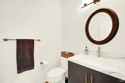 Bath - 741 Greentree Cir, Fairfield, CA 94534 photo 1 of 5
