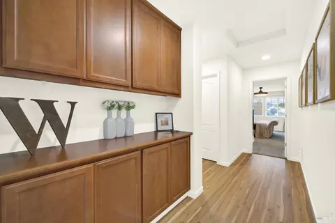 Entry Way - 741 Greentree Cir, Fairfield, CA 94534 photo 6 of 11