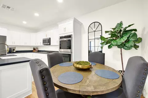 Dining - 741 Greentree Cir, Fairfield, CA 94534 photo 7 of 7