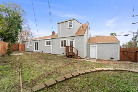 Exterior - 550 Steffan St, Vallejo, CA 94591 photo 4 of 4