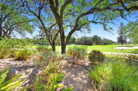 Exterior - 830 Augusta Cir, Napa, CA 94558 photo 5 of 14