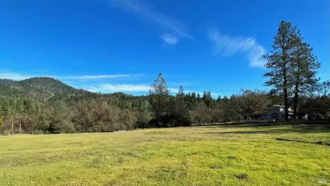 17561 Van Arsdale Rd, Potter Valley, CA 95469