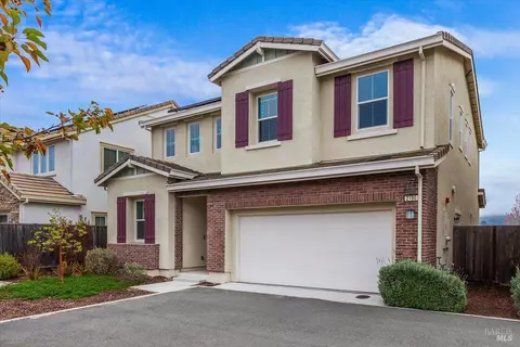 2180 Karen Pl, Rohnert Park, CA 94928