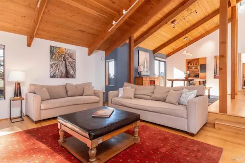 36221 Timber Ridge Rd, The Sea Ranch, CA 95497
