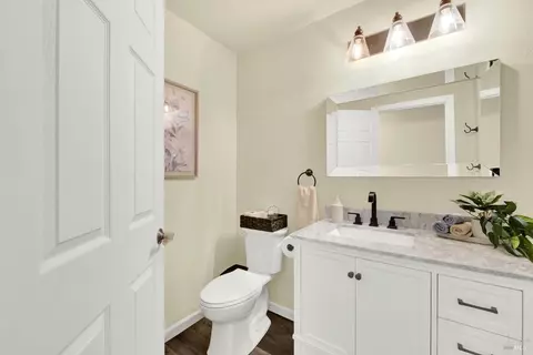 Bath - 4118 Georgia St, Vallejo, CA 94591 photo 7 of 7