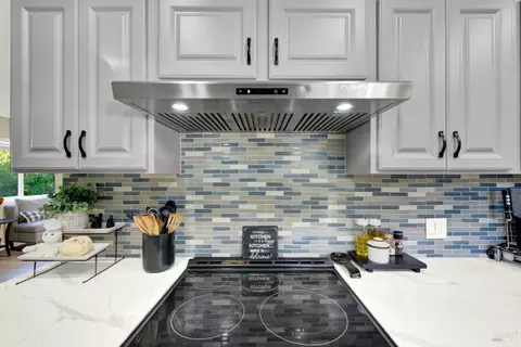Kitchen - 4118 Georgia St, Vallejo, CA 94591 photo 6 of 7