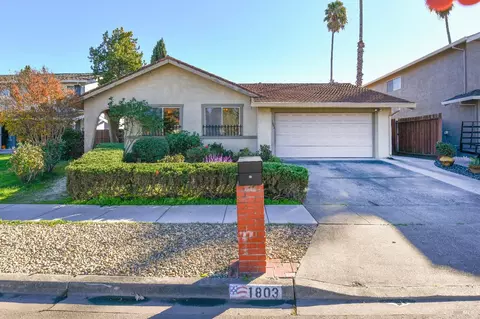 Exterior - 1803 Monarch Dr, Napa, CA 94558 photo 2 of 8
