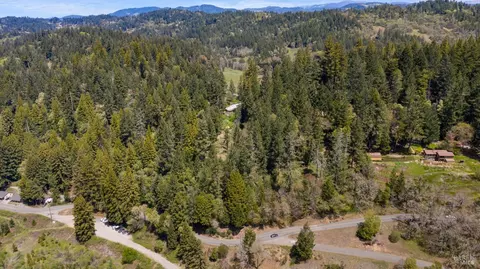 24680 Brooktrails Dr, Willits, CA 95490 photo 3