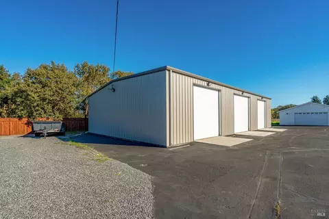 Exterior - 6140 Gilmore Ave, Cotati, CA 94931 photo 6 of 29