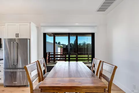 Dining - 6140 Gilmore Ave, Cotati, CA 94931 photo 4 of 4
