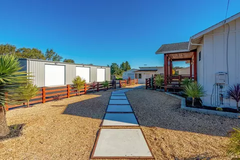 Exterior - 6140 Gilmore Ave, Cotati, CA 94931 photo 18 of 29