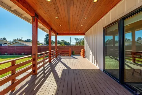 Exterior - 6140 Gilmore Ave, Cotati, CA 94931 photo 9 of 29