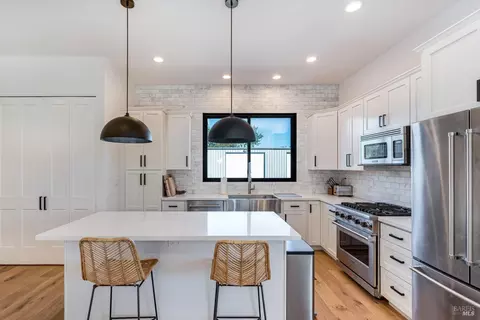 Kitchen - 6140 Gilmore Ave, Cotati, CA 94931 photo 1 of 4