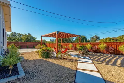 Exterior - 6140 Gilmore Ave, Cotati, CA 94931 photo 19 of 29