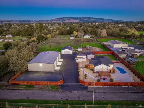 View/Area - 6140 Gilmore Ave, Cotati, CA 94931 photo 2 of 7