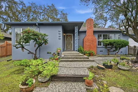 2342 Lillie Dr, Santa Rosa, CA 95403