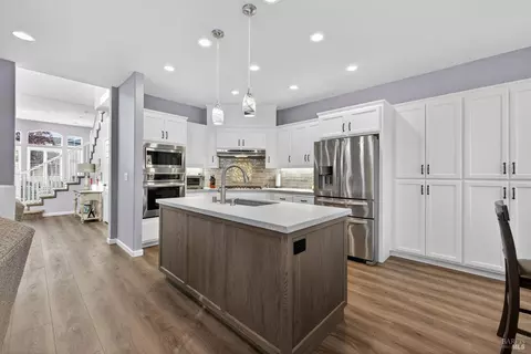 Kitchen - 8050 Leno Dr, Windsor, CA 95492 photo 2 of 9