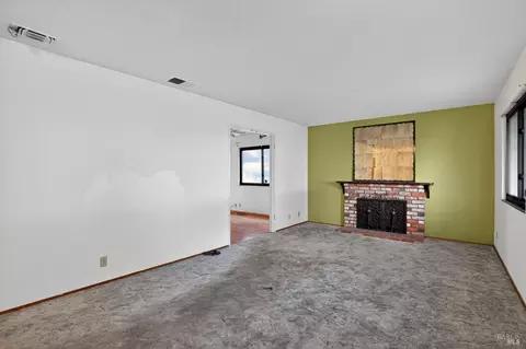 Living - 1018 E Tabor Ave, Fairfield, CA 94533 photo 1 of 8