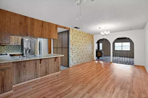 Living - 1018 E Tabor Ave, Fairfield, CA 94533 photo 7 of 8