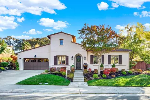 2965 Pebble Beach Cir, Fairfield, CA 94534