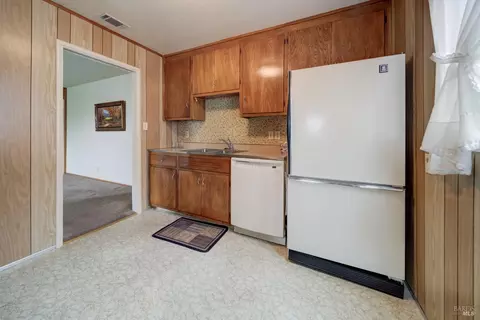 Kitchen - 818 Ashwood Ave, Vallejo, CA 94591 photo 1 of 3