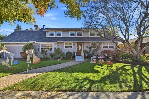 3040 Hartley Dr, Santa Rosa, CA 95405