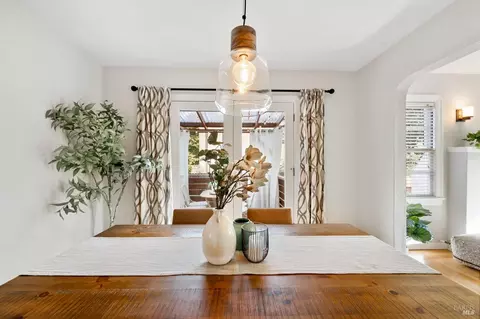 Dining - 1612 Spruce St, Napa, CA 94559 photo 2 of 5