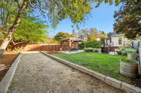 Exterior - 1612 Spruce St, Napa, CA 94559 photo 17 of 22