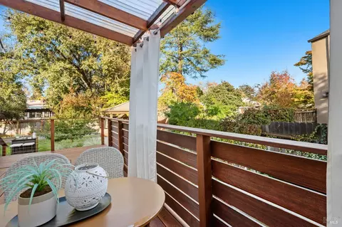 Exterior - 1612 Spruce St, Napa, CA 94559 photo 5 of 22