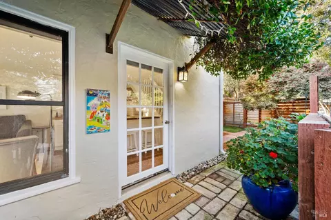Exterior - 1612 Spruce St, Napa, CA 94559 photo 10 of 22