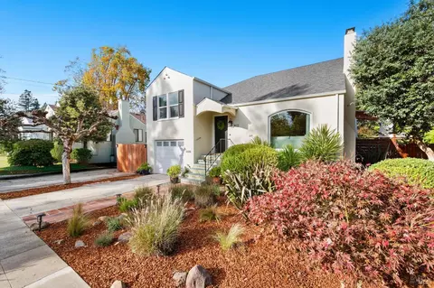 1612 Spruce St, Napa, CA 94559