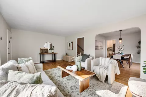 Living - 1612 Spruce St, Napa, CA 94559 photo 4 of 4