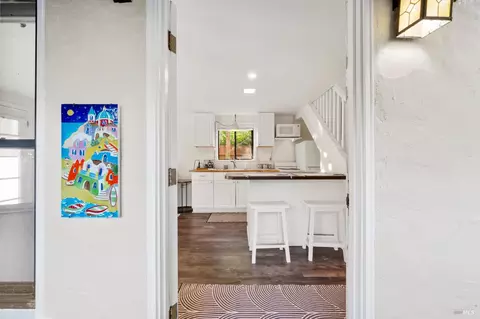 Entry Way - 1612 Spruce St, Napa, CA 94559 photo 4 of 4