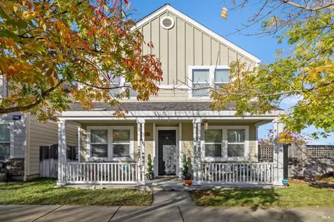2409 Van Patter Dr, Santa Rosa, CA 95403