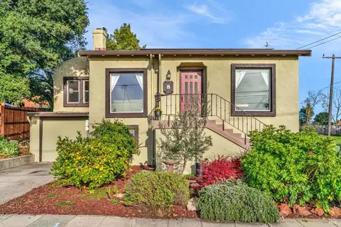 8 Santa Paula Way, Vallejo, CA 94590