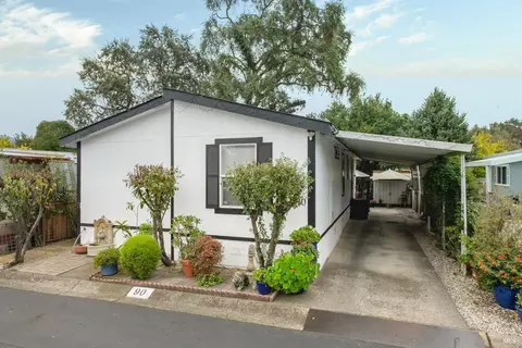 90 Vista Cir, Sonoma, CA 95476