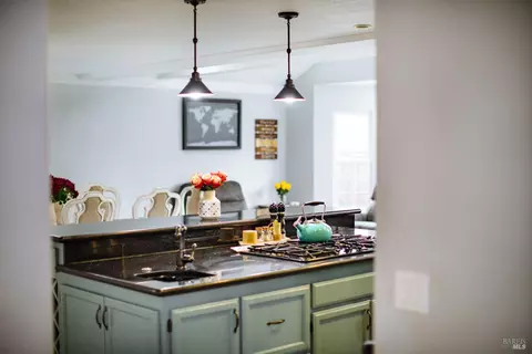 Kitchen - 236 Belfiore Ln, Windsor, CA 95492 photo 8 of 9