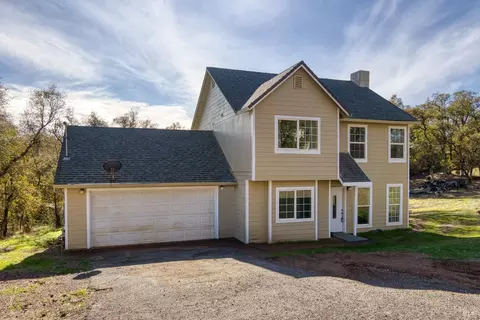16055 29th Ave, Clearlake, CA 95422