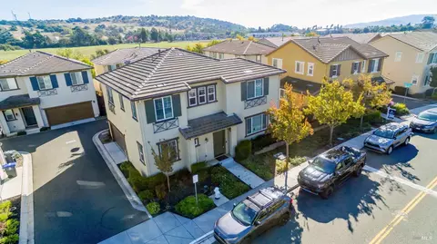 View/Area - 401 Brevard Ct, Fairfield, CA 94534 photo 2 of 9